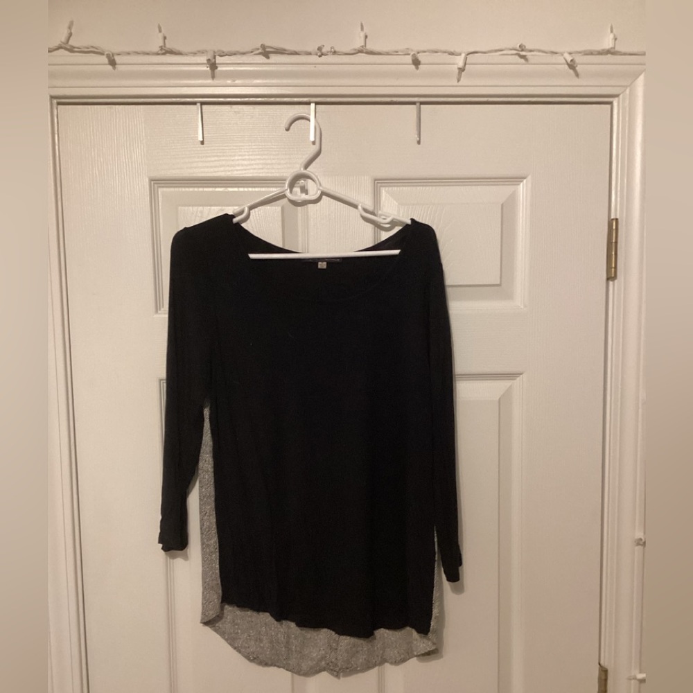 Black blouse.